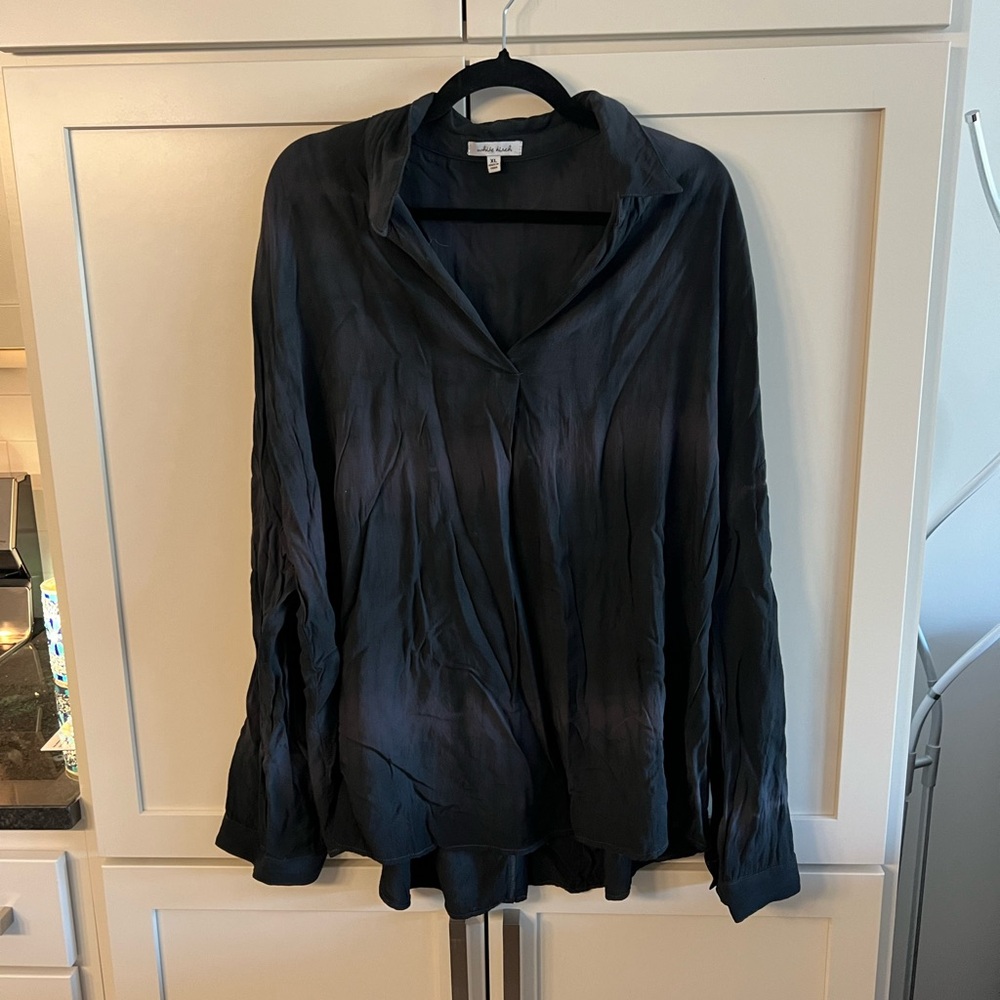 White Birch Black Pleated Long Sleeve Blouse